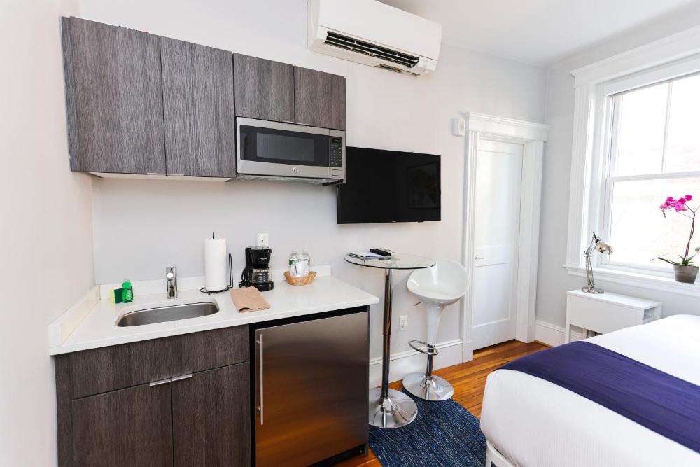 A Stylish Stay w/ a Queen Bed, Heated Floors.. #26